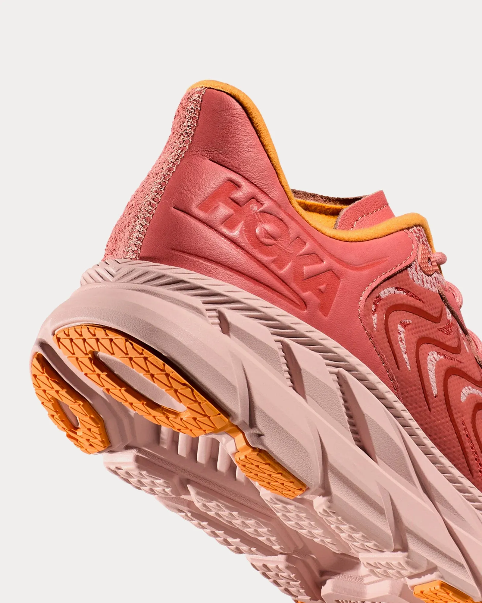 Clifton LS Earthenware / Peach Whip Running Shoes