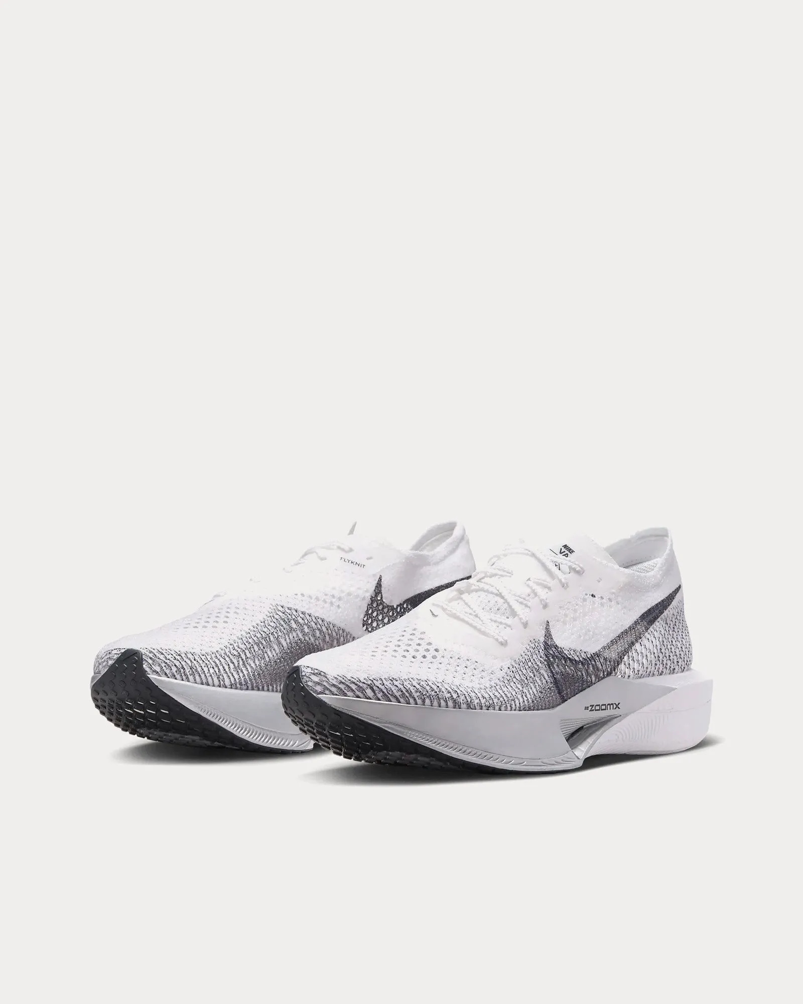 Vaporfly 3 White / Particle Grey / Metallic Silver / Dark Smoke Grey Running Shoes