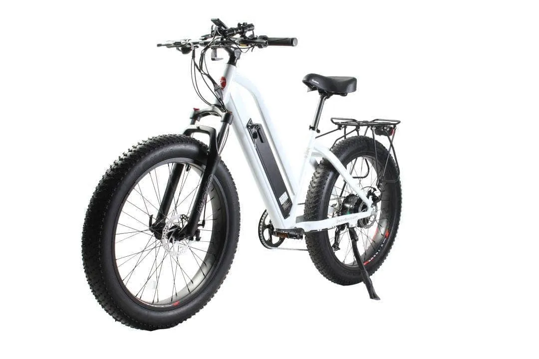 X-Treme Boulderado 48 Volt 17 AH 500W Step-Through Fat Tire Mountain e-bike